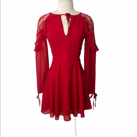 Lulus city of love red skater dress sz-sm - Picture 2 of 6